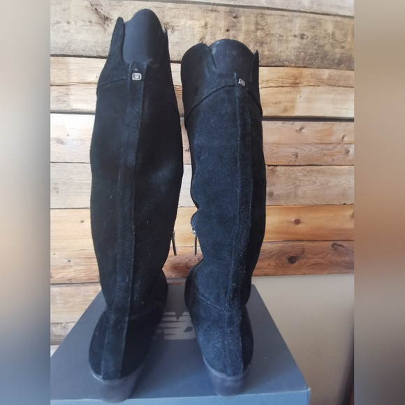 Bandolino Suede Knee High Wedge Boots - Picture 5 of 9